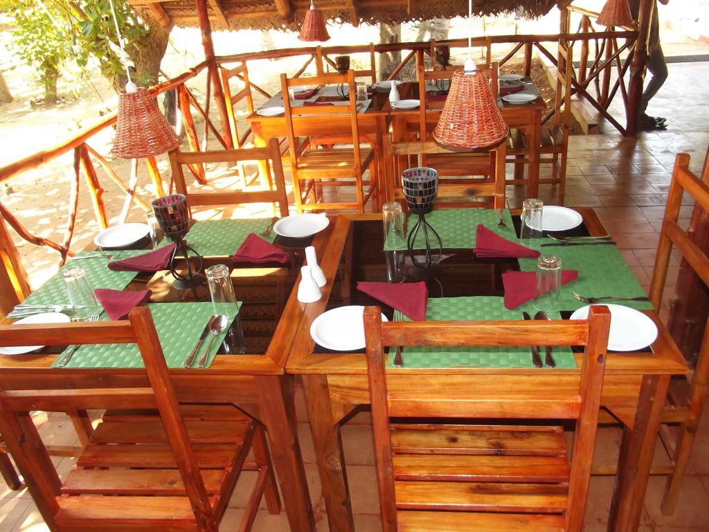 Lord Of The Forest Hotel Batticaloa Szoba fotó