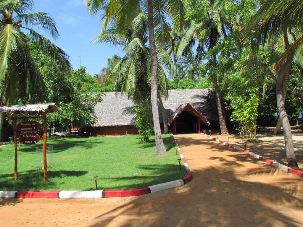 Lord Of The Forest Hotel Batticaloa Kültér fotó